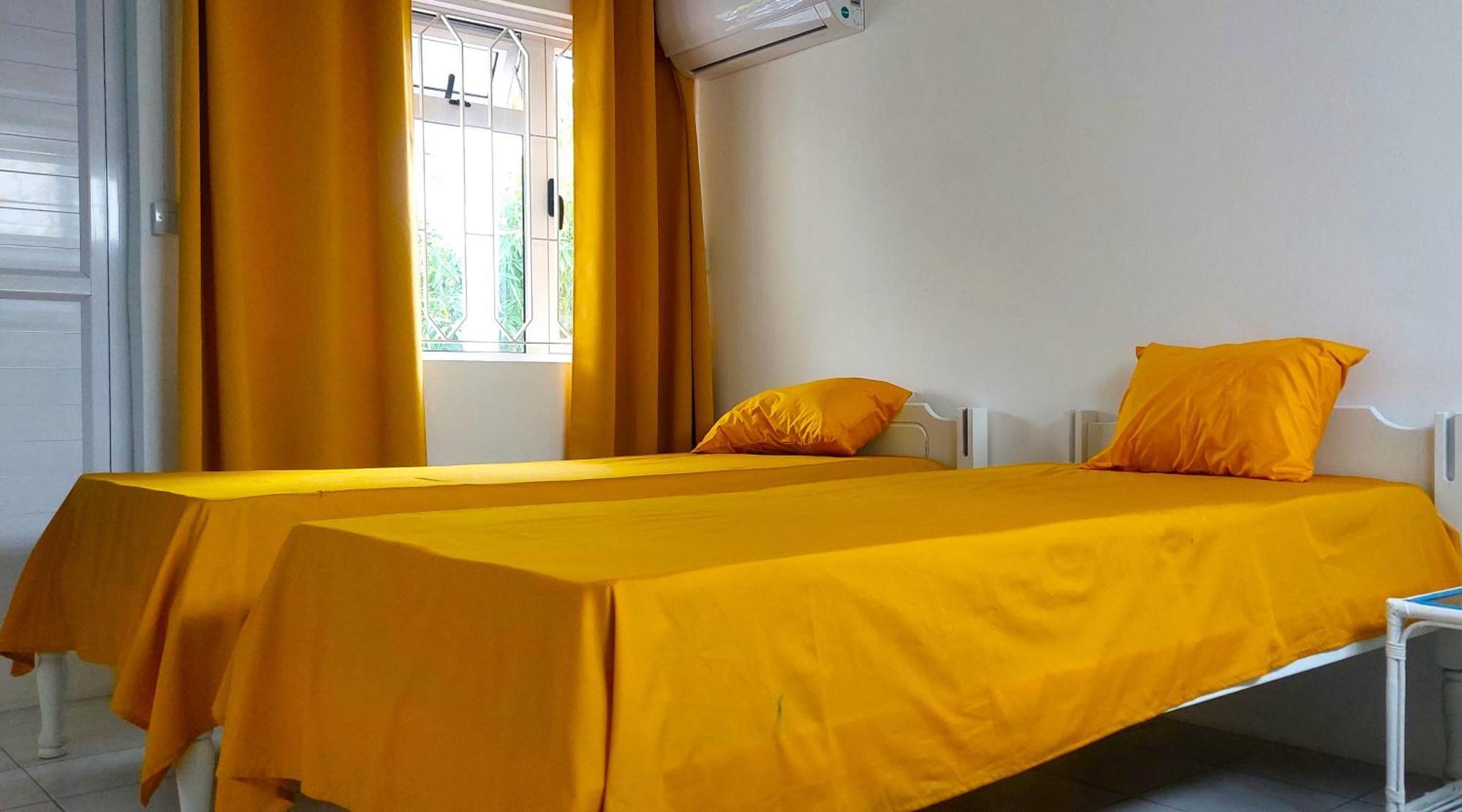 Furnished Townhouse - Grand Baieアパートメント エクステリア 写真